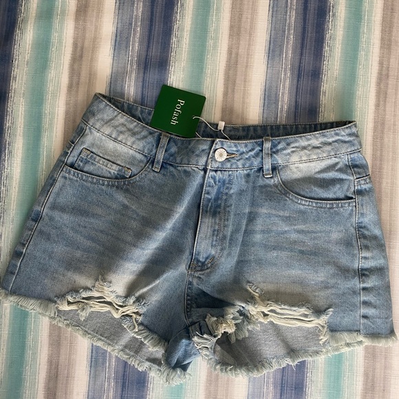 NWT distressed shorts - Picture 7 of 11